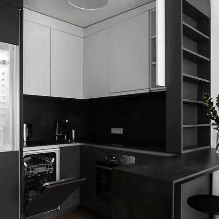 Deluxe By Hostlovers Apartment
