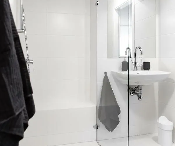 Apartment Deluxe By Hostlovers *