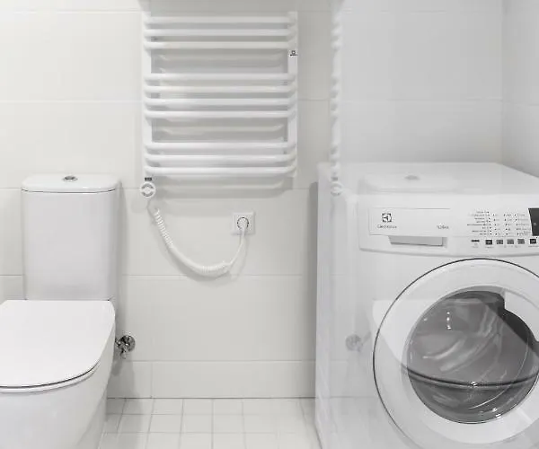 Deluxe By Hostlovers *